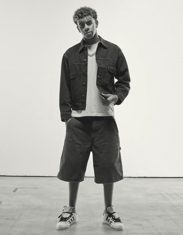 Shorts de mezclilla anchos estilo carpintero. - Negro