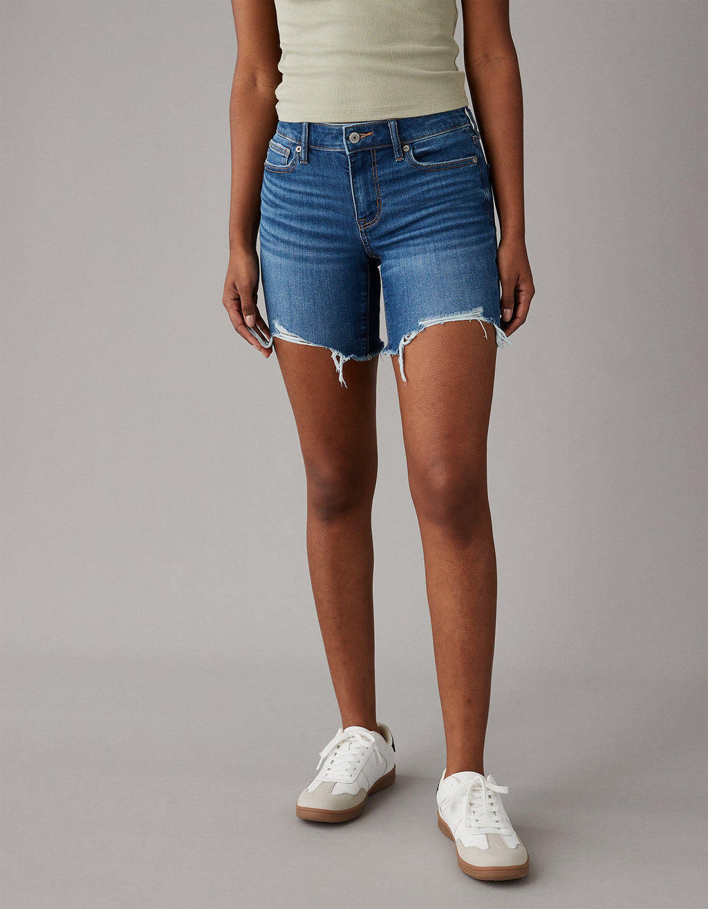 Bermuda skinny en denim Ae - Azul 6332_7790_965_of